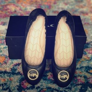 Black Leather Coach Bailey  Flats  Size 11